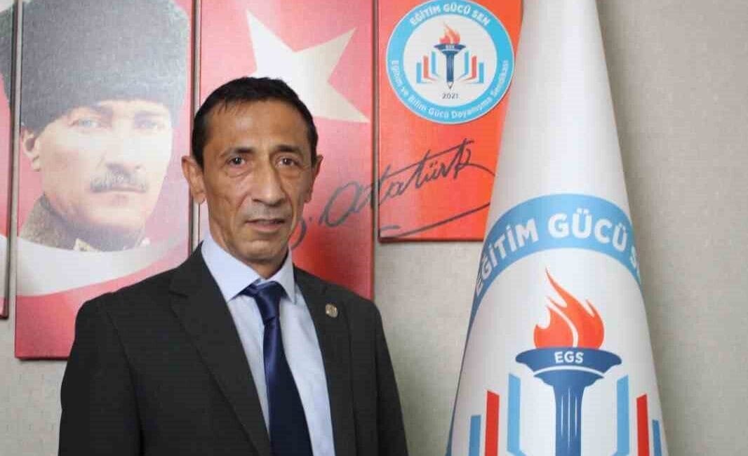Eğitim Gücü-Sen Başkanı Özat: “Eğitim tedbiri yürüten okul yöneticileri de ek ödeme kapsamına alınmalıdır” Eğitim ve Bilim Gücü Sendikası Genel Başkanı Oğuz Özat, “5395