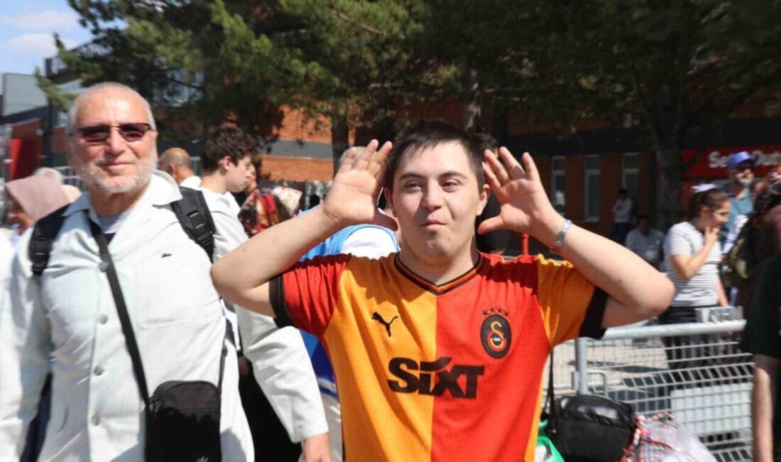 ESKİŞEHİR (İHA) – Eskişehir’e kutsal topraklardan ilk hacı kafilesi uçakla