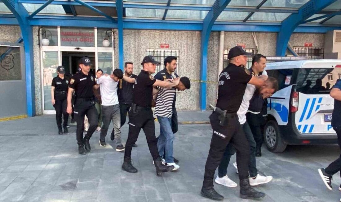 Konya merkezli 4 ilde yapılan dolandırıcılık operasyonunda internetten yaklaşık 116