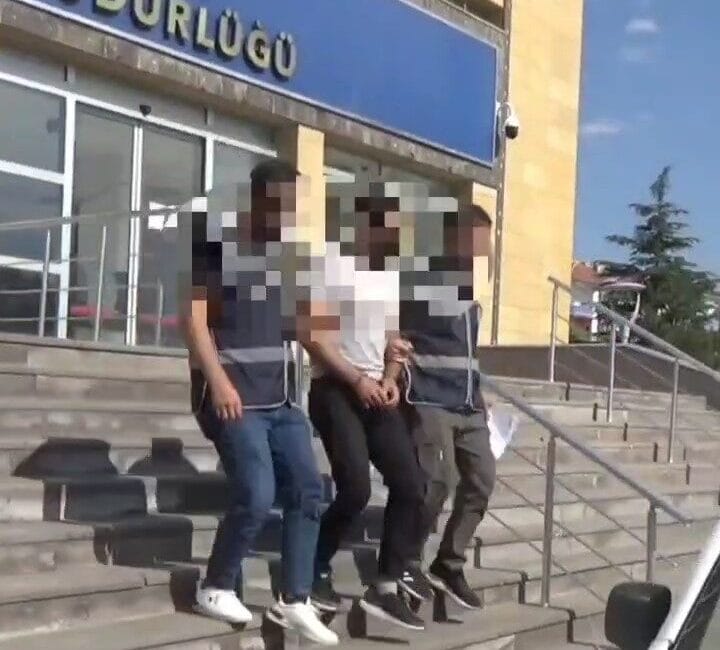 Niğde’nin Bor ilçesinde, aranan şahıslara yönelik yürütülen çalışmalar kapsamında çok