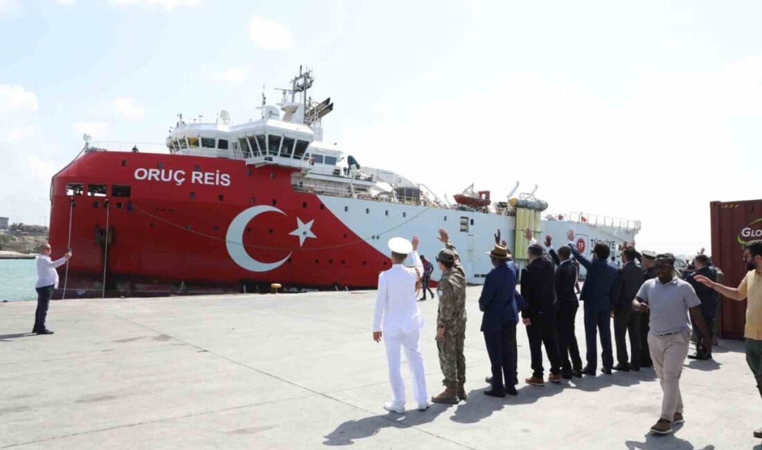 Yerli ve milli imkanlarla geliştirilen Oruç Reis Sismik Araştırma Gemisi,