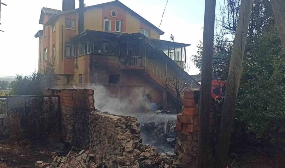 Konya’nın Seydişehir ilçesinde evinin önündeki otları yakan şahsın kontrolünden çıkan