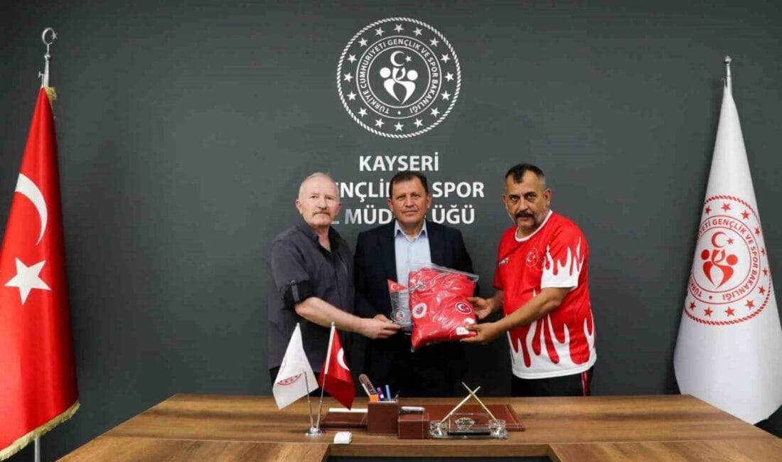 Antalya’da düzenlenen Muaythai U23 ve Elite Büyükler bay-bayan Dünya Şampiyonası’ndan