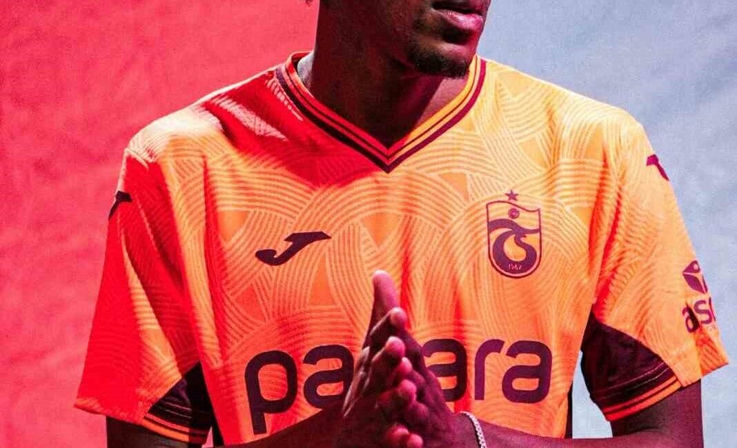 Trabzonspor’un yeni transferi Wagren Pine, bordo-mavili kulüpte olmaktan dolay mutlu